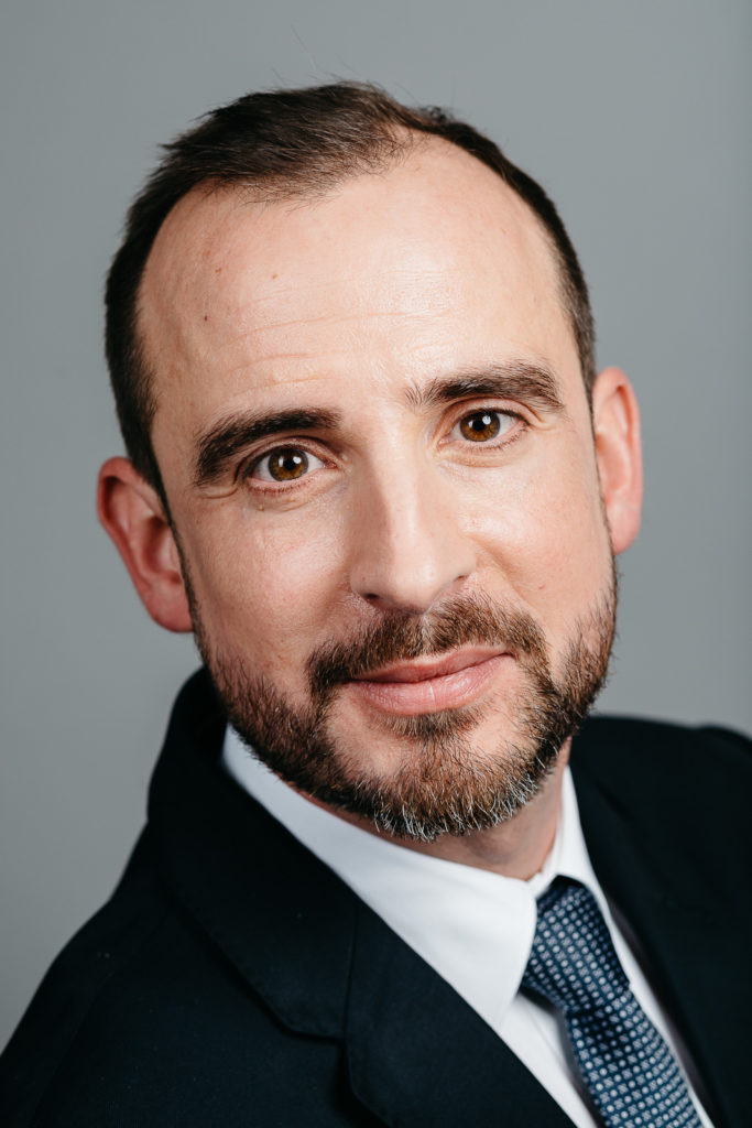 Portrait de collaborateur de NN Investment France au siège de l'entreprise à Paris le 29 janvier 2018.