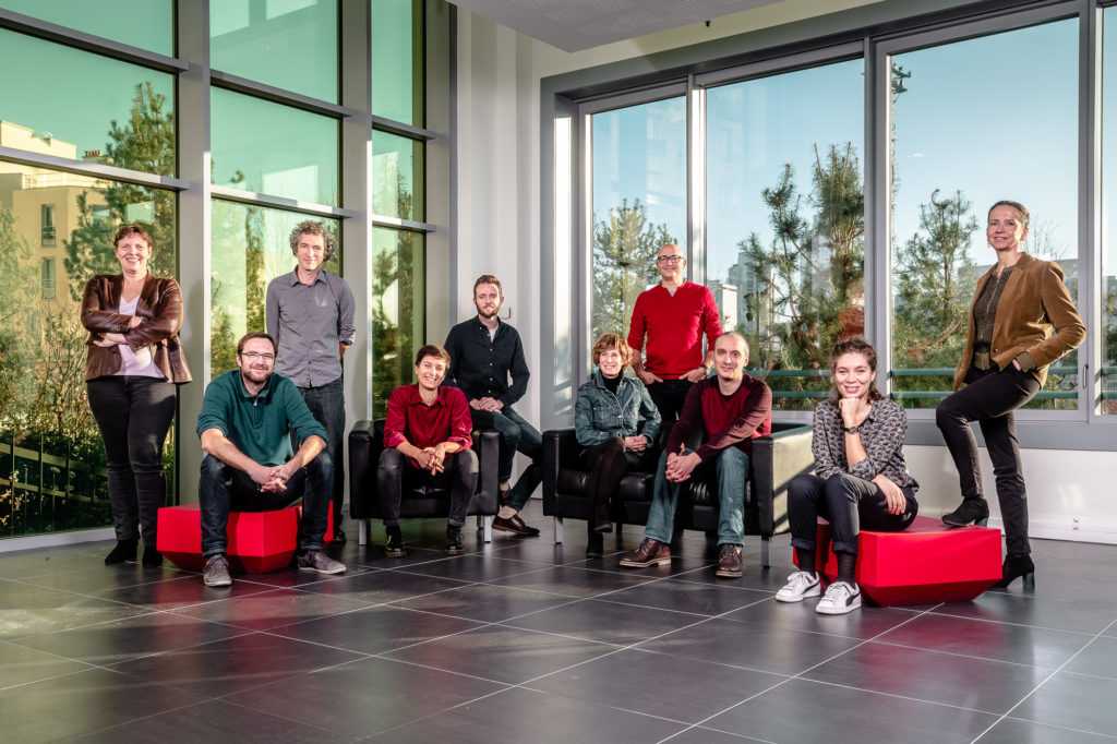 Reportage au siège social de l'entreprise coopérative Syndex à Paris dans le 18e arrondissement le 13 décembre 2018.