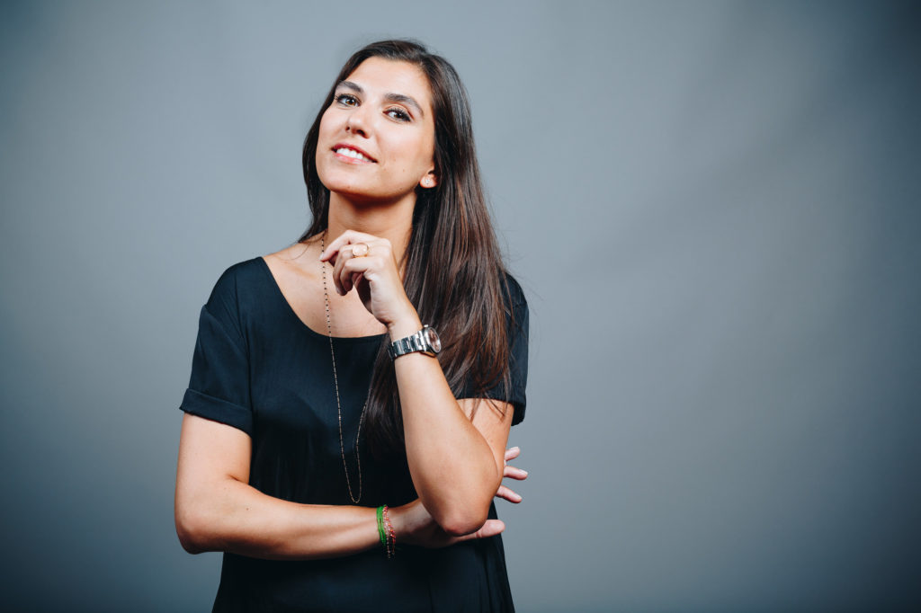 Portraits de collaborateurs de Clarins le 21 juin 2017 au siège du groupe français de cosmétique à Paris. Virginie.
