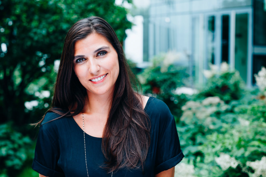 Portraits de collaborateurs de Clarins le 21 juin 2017 au siège du groupe français de cosmétique à Paris. Virginie.
