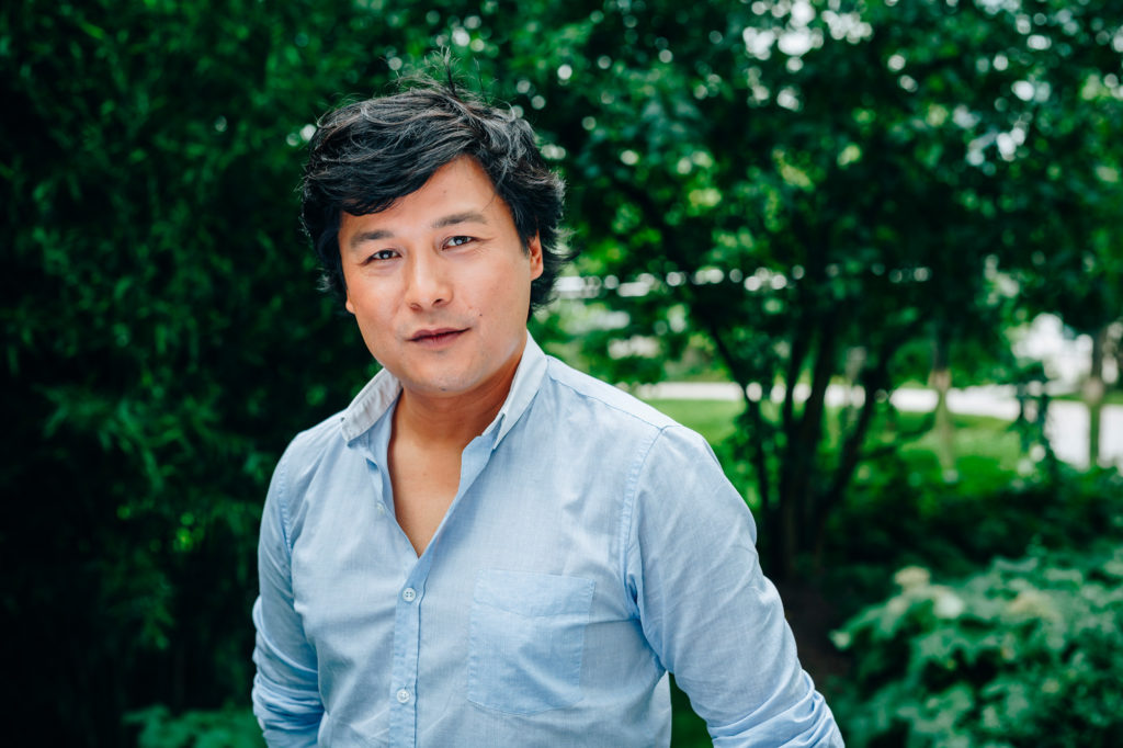 Portraits de collaborateurs de Clarins le 21 juin 2017 au siège du groupe français de cosmétique à Paris. Fréderic.