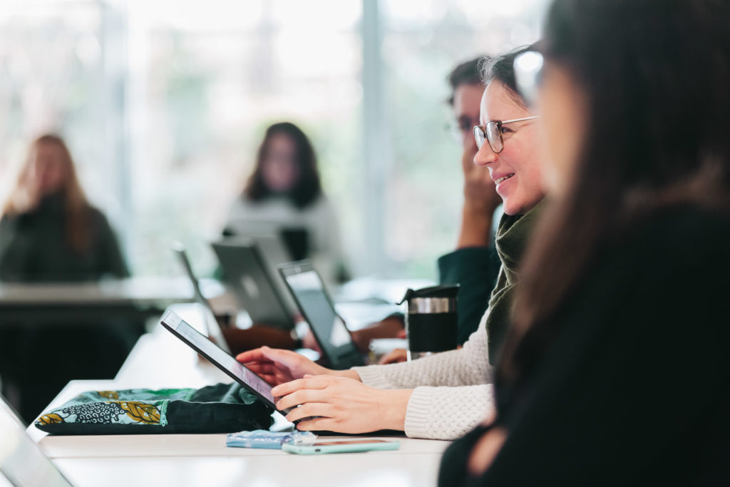 Reportage au siège social de l'entreprise coopérative Syndex à Paris dans le 18e arrondissement le 13 décembre 2018.