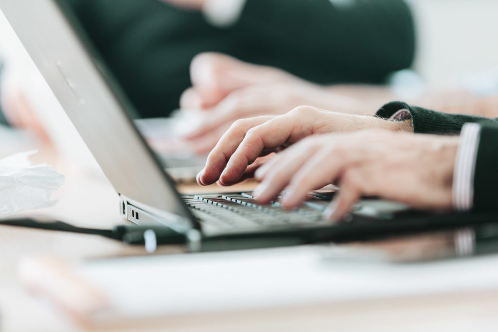 Reportage au siège social de l'entreprise coopérative Syndex à Paris dans le 18e arrondissement le 13 décembre 2018.