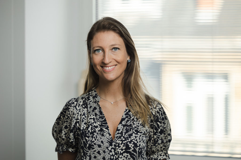 Portraits d'avocats membres de DWF France réalisés à Paris en septembre 2021 au siège de l'entreprise. Florence Karila