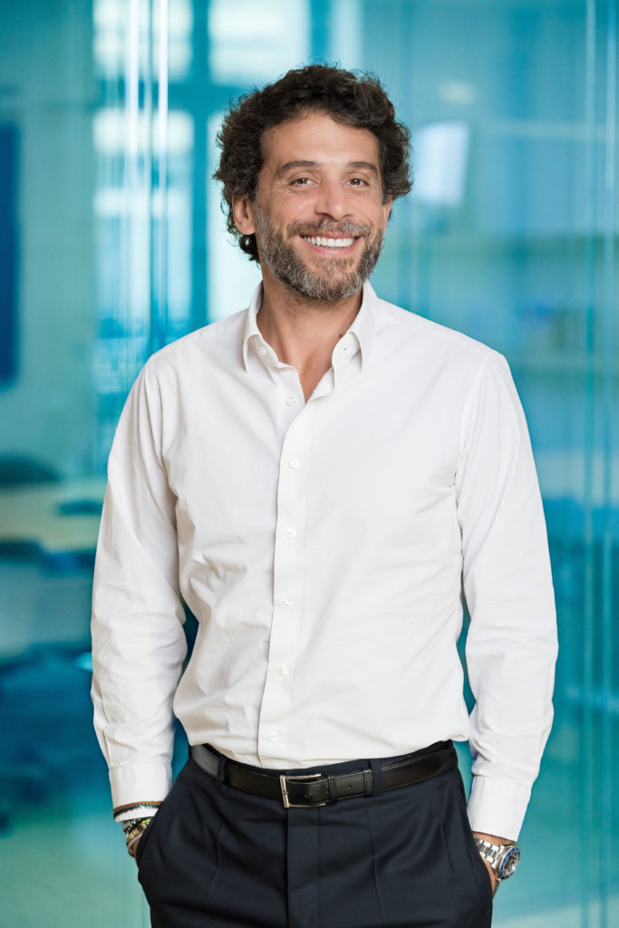 Portrait des collaborateurs de l'entreprise Amala, spécialisée dans la finance, au siège d'Amala le 24 novembre 2022.