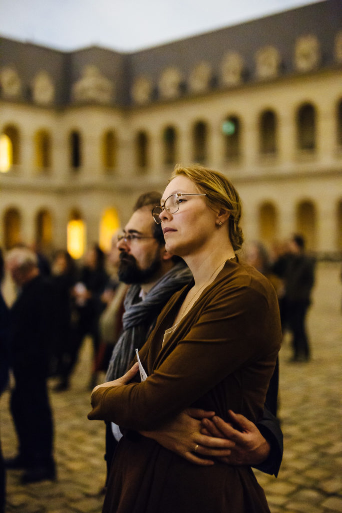 Soirée nomade de la Fondation Cartier aux Invalides en présence de 200 personnes le 29 septembre 2017 de 20h à 23h sur le spectacle 