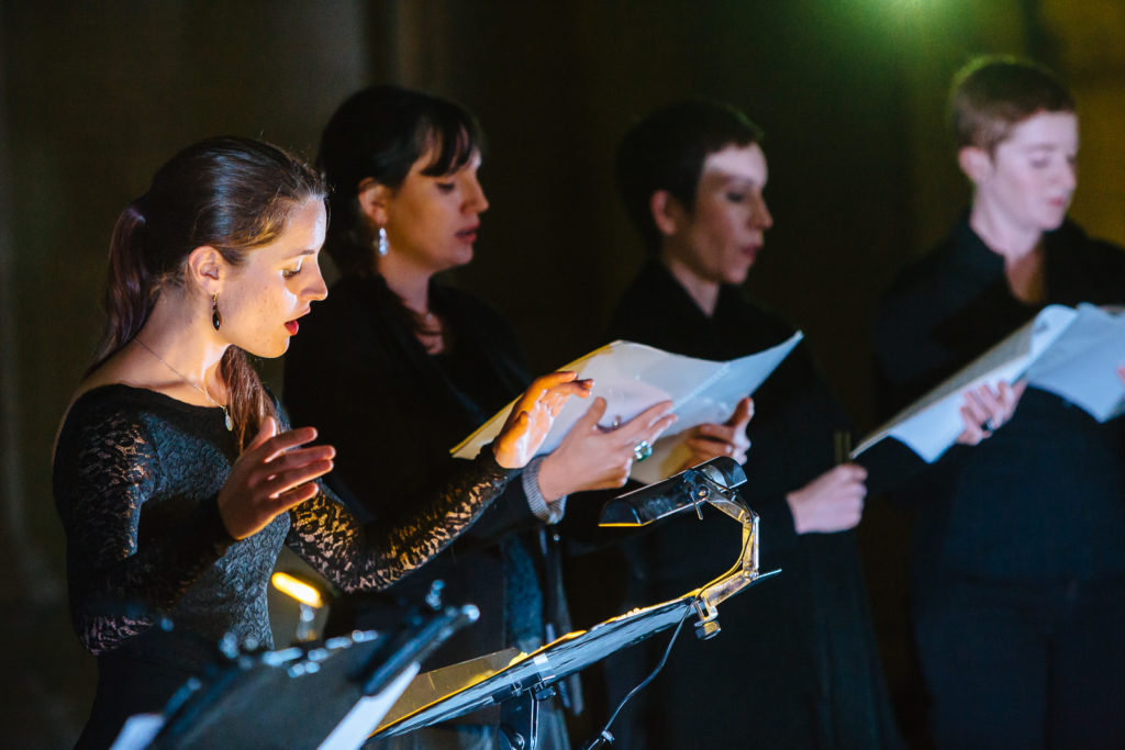 Soirée nomade de la Fondation Cartier aux Invalides en présence de 200 personnes le 29 septembre 2017 de 20h à 23h sur le spectacle 