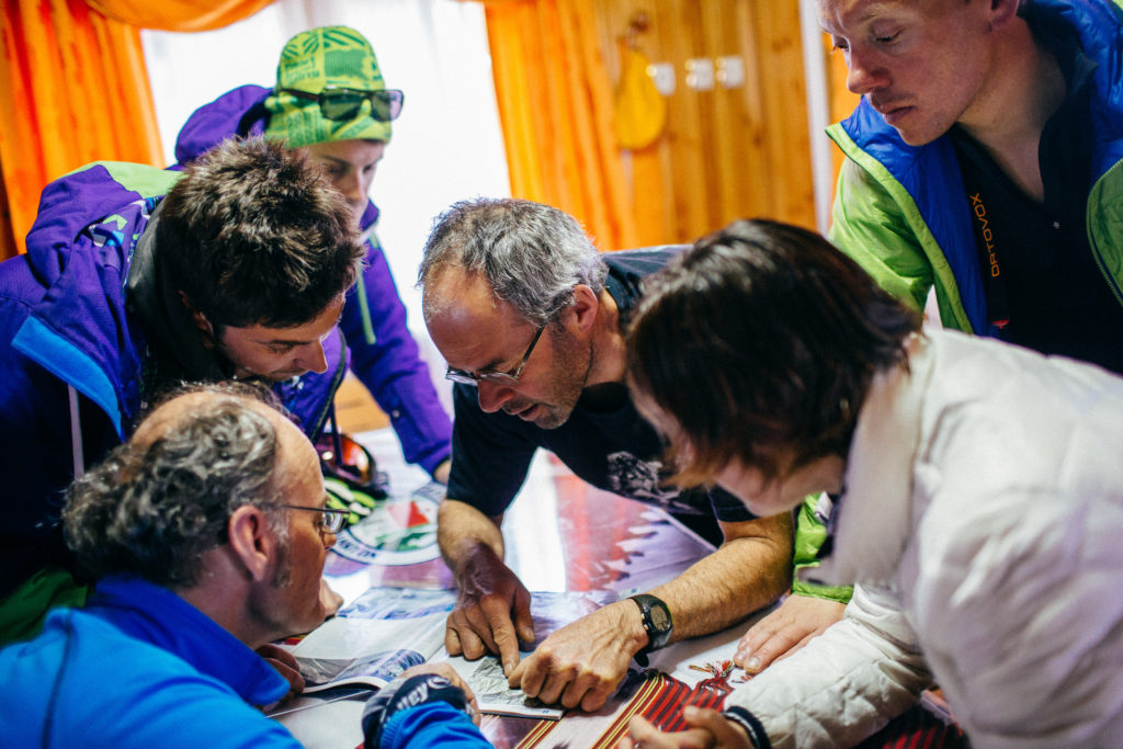 Trip de ski freeride et randonné avec les skieurs français Yvan Lataste et Thibault Kostadinoff autour de la ville d'Erzurum à l'est de la Turquie du 14 au 21 mars 2014.