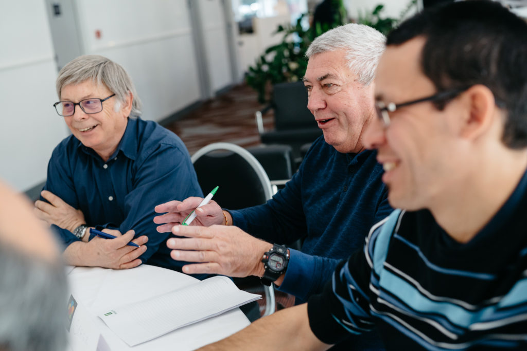 Les Rencontres Téléspectacteurs de France Télévisions - Atelier de création sur le sport le 14 janvier 2017 à Toulon dans l'hotêl Holiday Inn City Center. Une quarantaine de participants se réunissent pendant 2 heures pour débattre du sport au sein de France TV en présence de : Pascal Golomer (directeur de la rédaction des sports) et les journalistes Clémentine Sarlat, Kader Boudaoud, Mathieu Lartot, Jacques Bertolotti, Michel Alliaga . La matinée est animée par Jean-Maxence Granier (ThinkOut).
