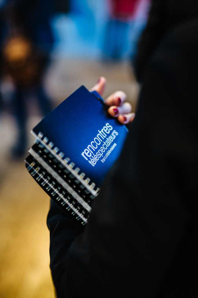 Les Rencontres Téléspectateurs de France Télévisions - Agora à Lyon le 21 mars 2017 dans les locaux de l'Institut Lumière. 200 participants se réunissent pendant 2 heures pour débattre du futur de France TV en présence de : Delphine Ernotte, Présidente de France Télévisions ;André Faucon, Directeur régional de France 3 Auvergne-Rhône-Alpes ; Thierry Frémaux, Directeur de l’Institut Lumière de Lyon et Délégué général du Festival de Cannes ; Xavier Couture, Directeur général délégué en charge de la stratégie et des programmes de France Télévisions ; Le débat est animé par Frédéric Llop, journaliste.